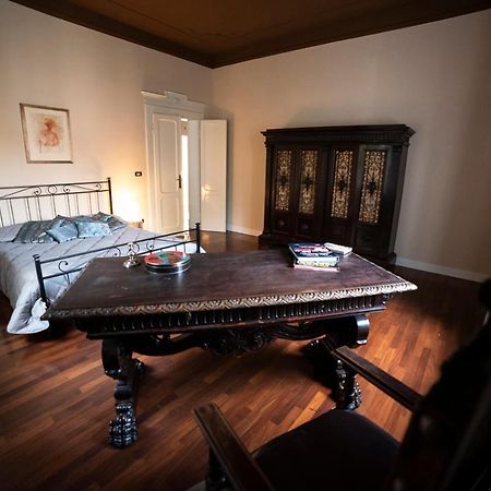 B&B Matteotti Luxury Home Vignola  Bagian luar foto