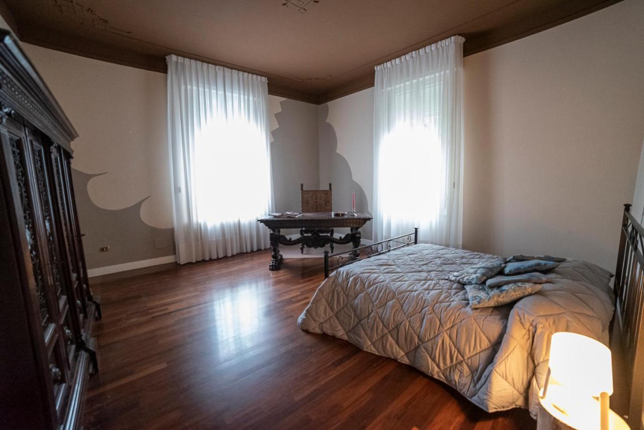 B&B Matteotti Luxury Home Vignola  Bagian luar foto